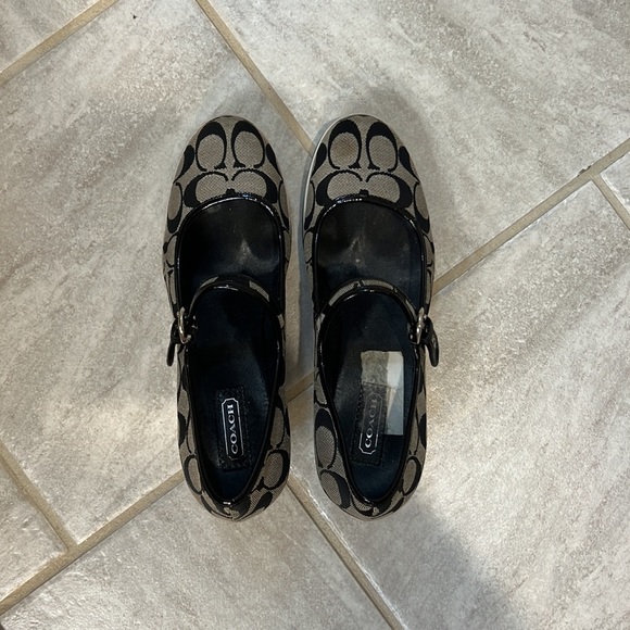 Coach Dannielyn mary jane style black/gray/white wedges, used, 9.5 - Picture 3 of 4